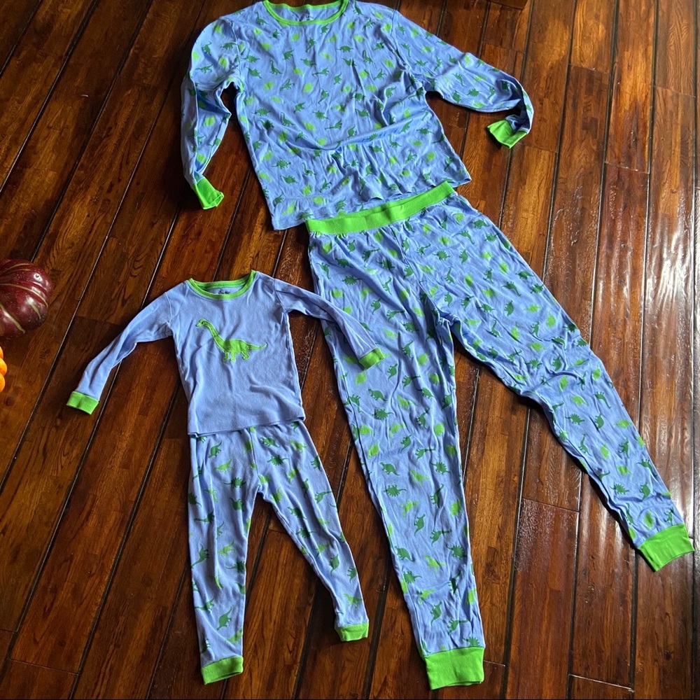 Men’s Dinosaur Pajamas Set